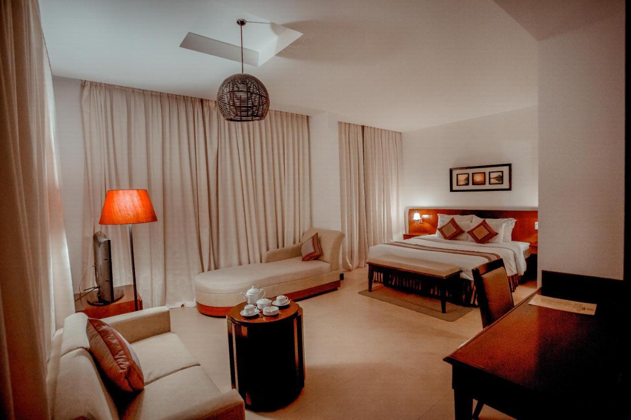 Sea Mountain Hotel Вунгтау Экстерьер фото