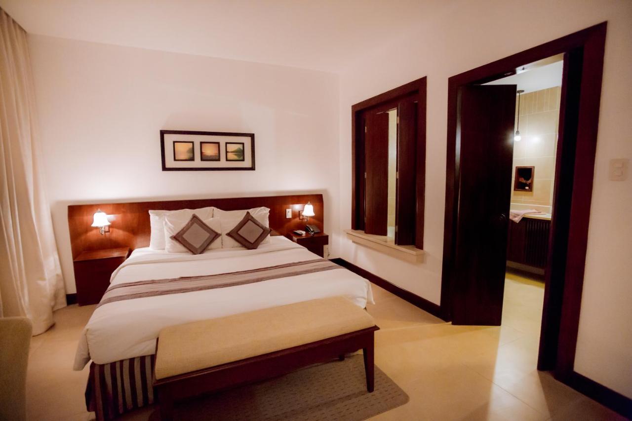 Sea Mountain Hotel Вунгтау Экстерьер фото
